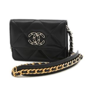 Chanel Matelasse Chain Shoulder Pouch Lambskin Black Mini Shoulder Bag